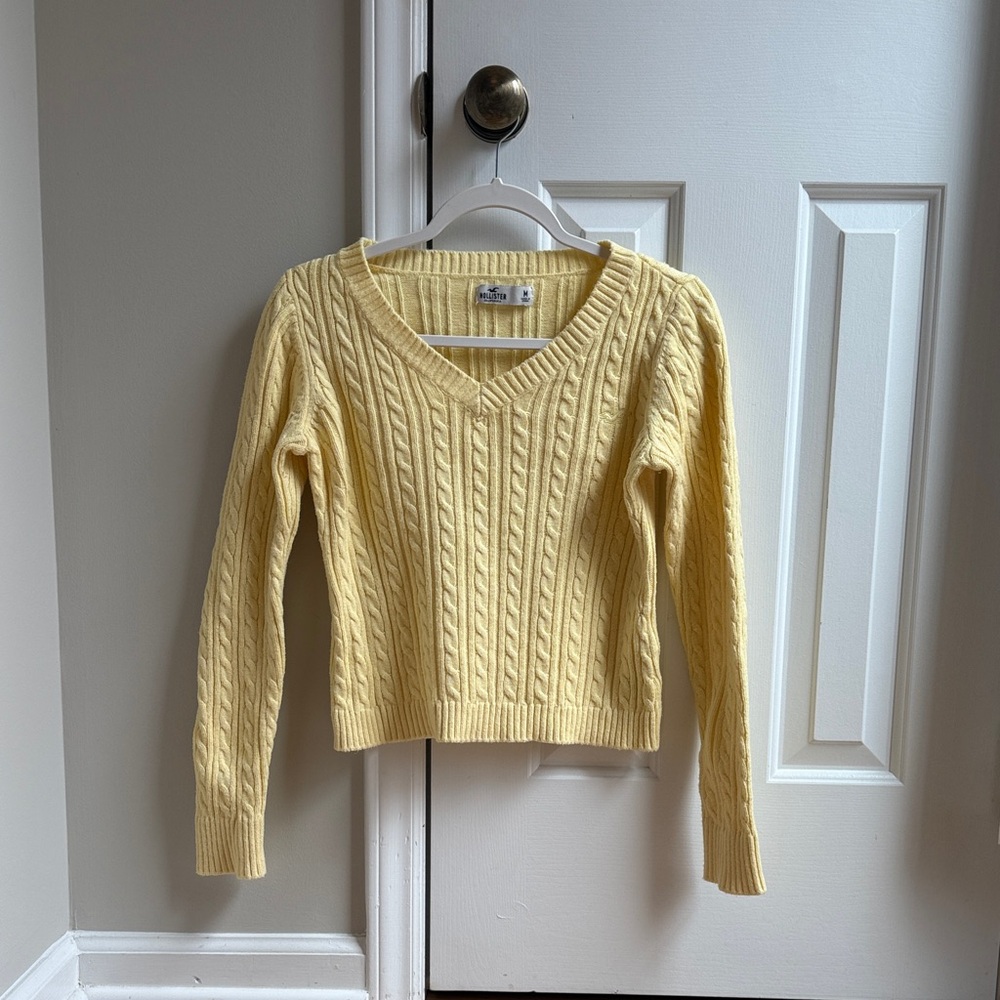 Hollister Yellow V-Neck Cable Knit Sweater